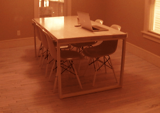 Animated stereo view, orange cast